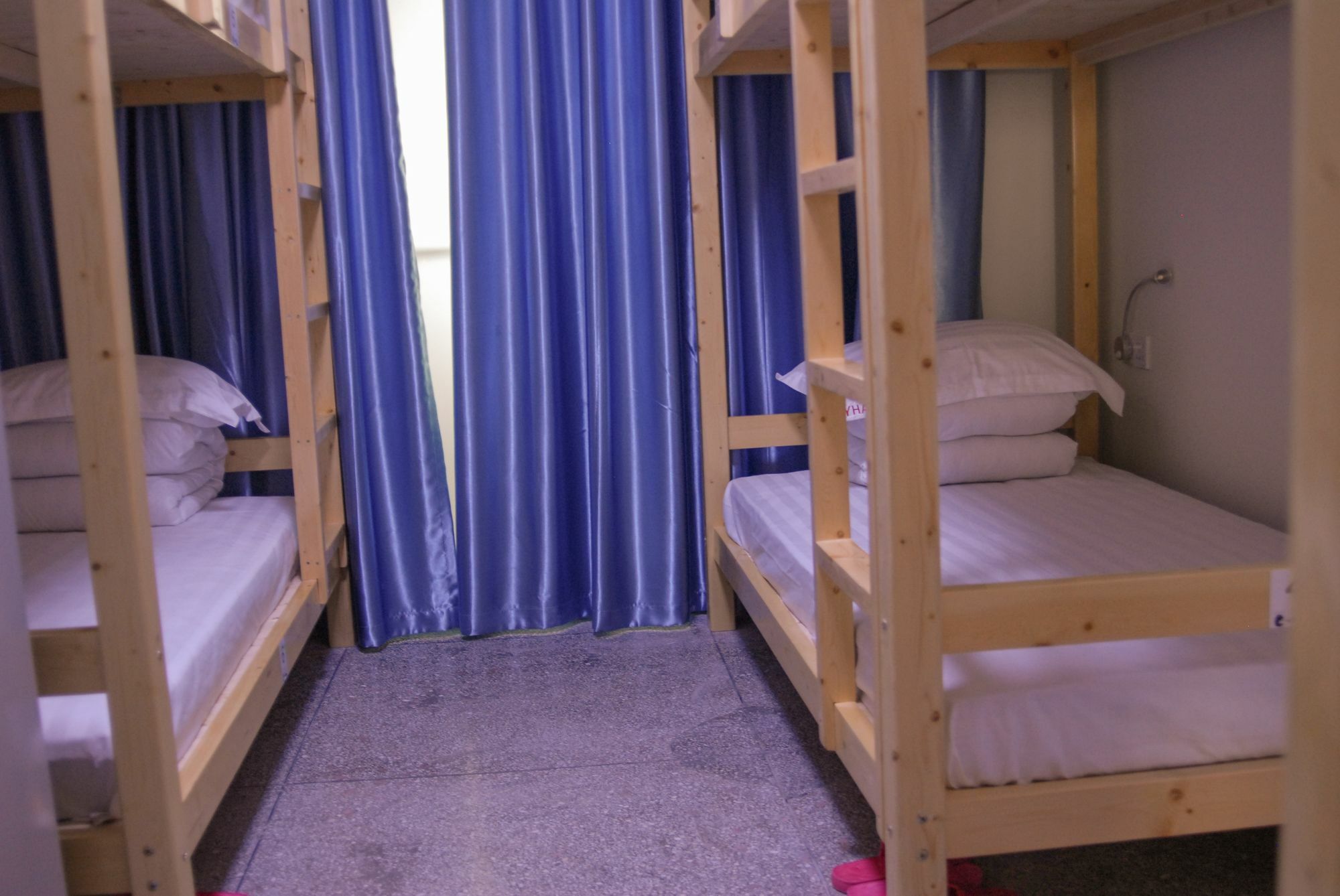 Luoyang Heartland International Youth Hostel Buitenkant foto